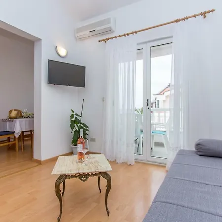 Snjezana Apartman Makarska